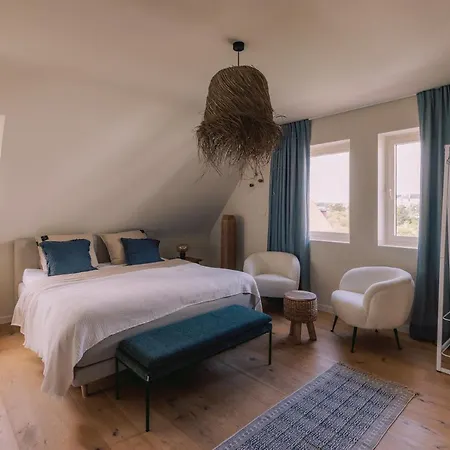 Villa Bohemian House
